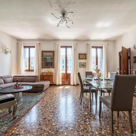 Apartamento Royal Rialto - Grand Canal View *