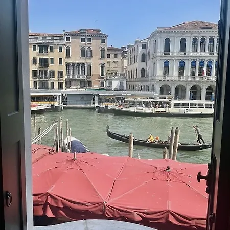 Appartement Royal Rialto - Grand Canal View Venise