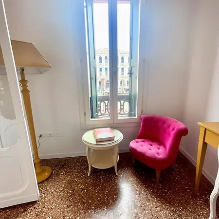 Royal Rialto - Grand Canal View Apartment Venice